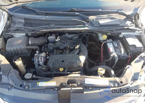 2009 Volkswagen Routan Sel z USA, uszkodzony, nr VIN 2V8HW54XX9R553722